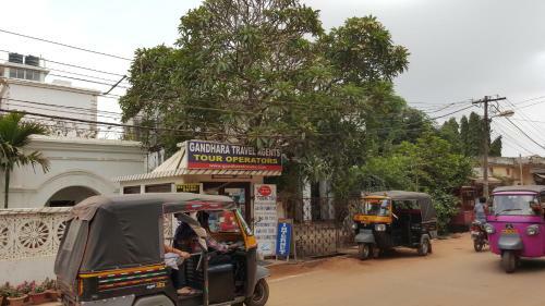 Hotel Gandhara