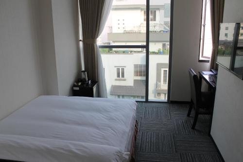 Sakura Hotel 2