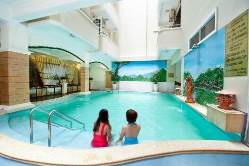 Palm Beach Hotel