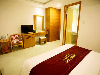 Majestic Star Hotel