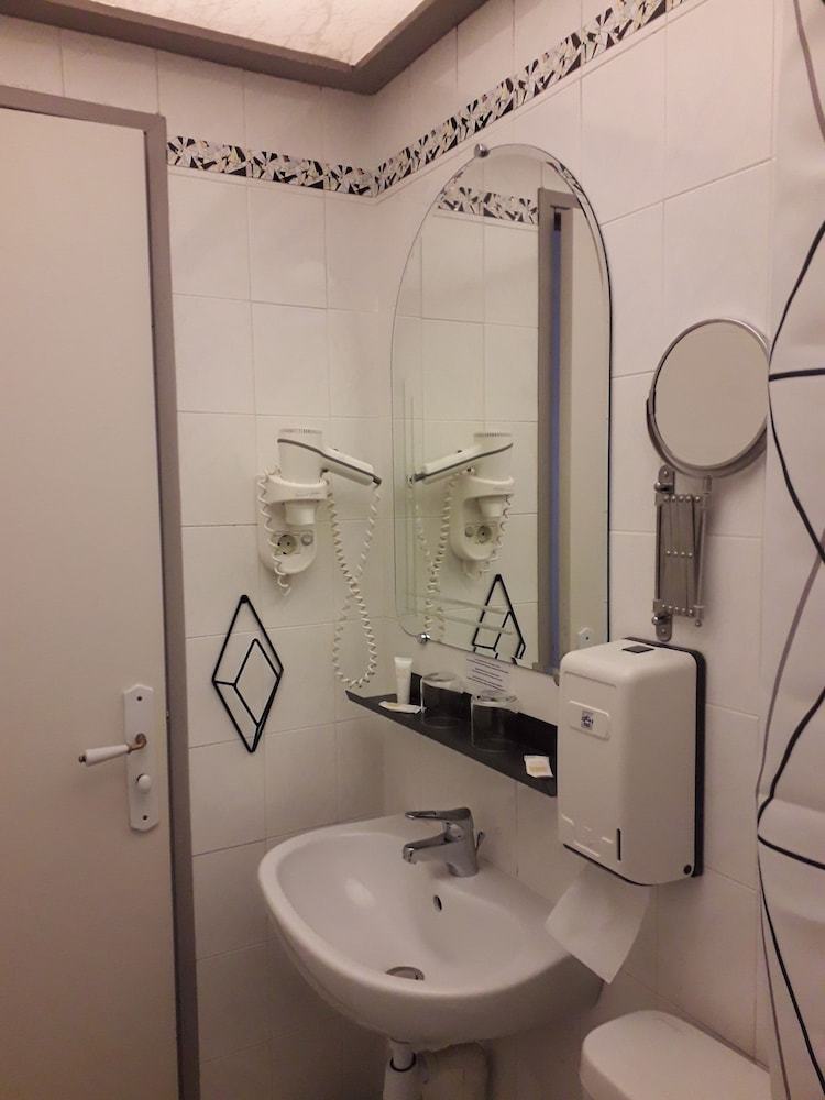 Hotel H�tel Saint Jean