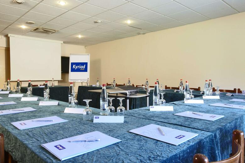 Hotel Campanile - Blois Nord