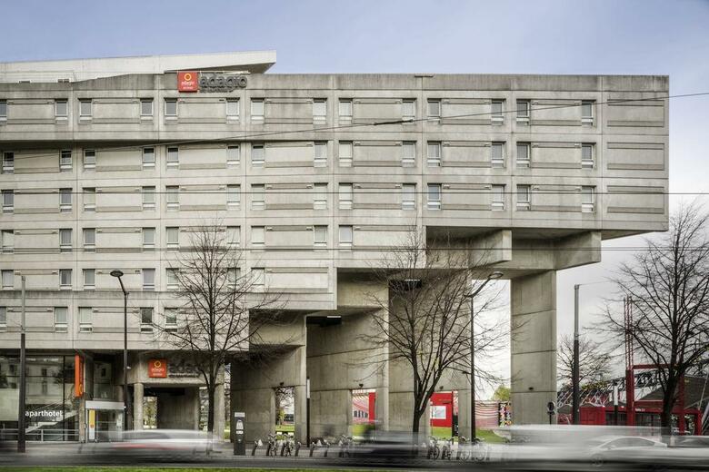 Hotel Cit�a La Villette