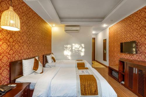 First Eden Hotel - Hang Bun