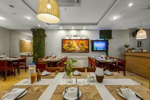 First Eden Hotel - Hang Bun