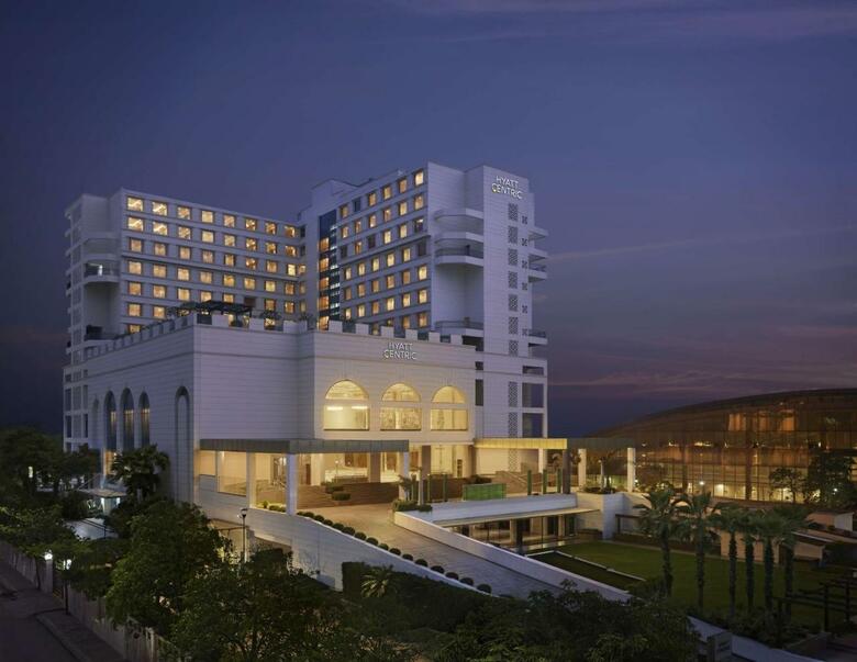 Piccadily Hotel New Delhi