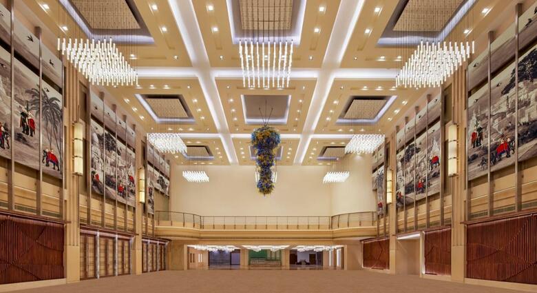Piccadily Hotel New Delhi