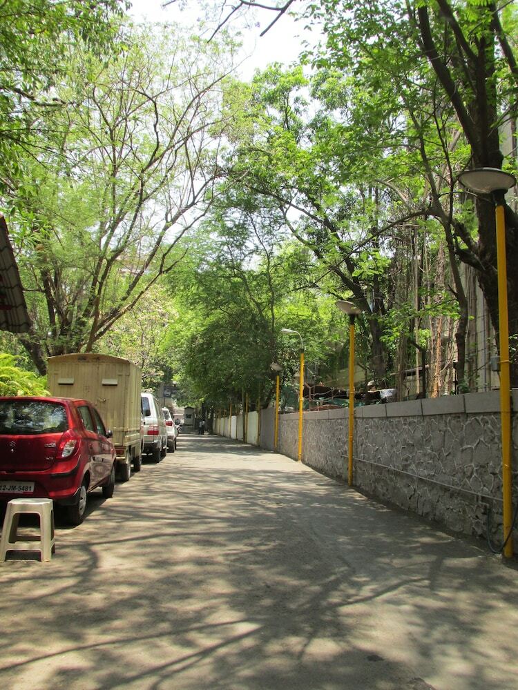 Hotel Shreyas