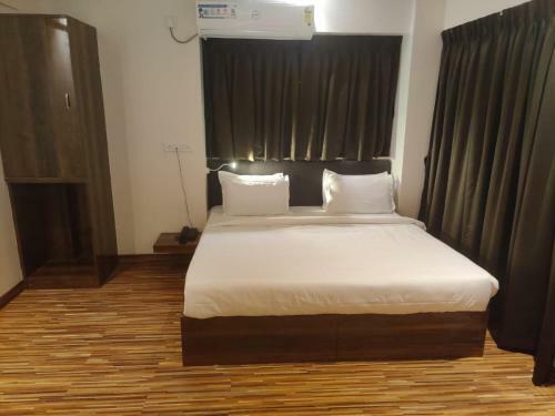 Hotel Nanashree Grand