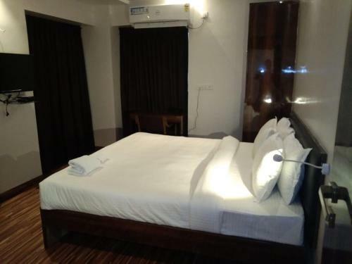 Hotel Nanashree Grand