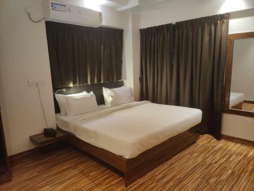 Hotel Nanashree Grand