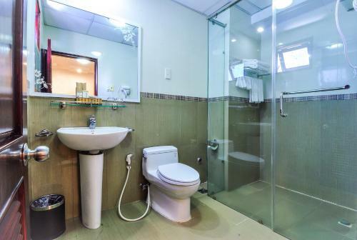 Dong Phuong 2 Hotel
