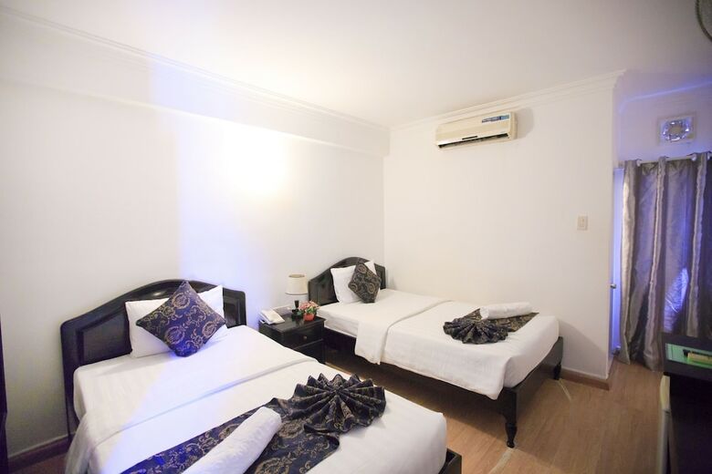 Pho Bien Hotel