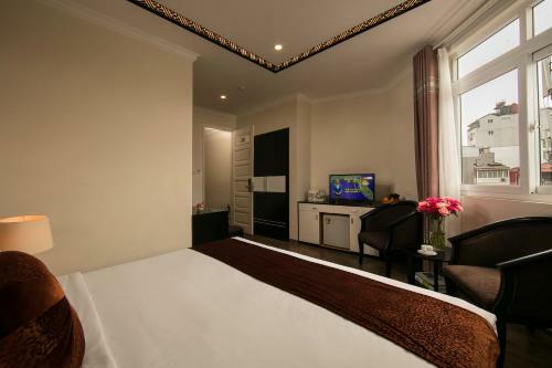 Serenity Diamond Hotel