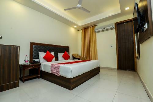 Airport Hotel Marina