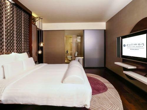 Hotel Pullman New Delhi Aerocity