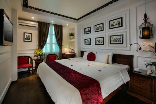 Golden Spring Hotel