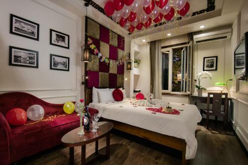 Golden Spring Hotel