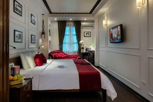 Golden Spring Hotel