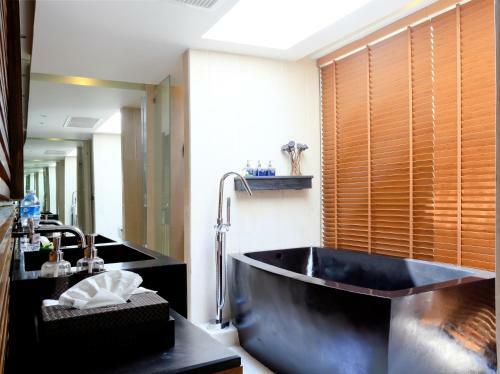 Villa Tides Boutique Samui Resort & Spa