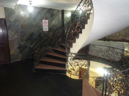 Hotel Red Castle