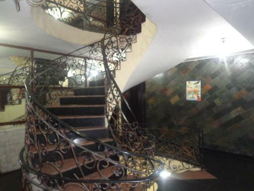 Hotel Red Castle