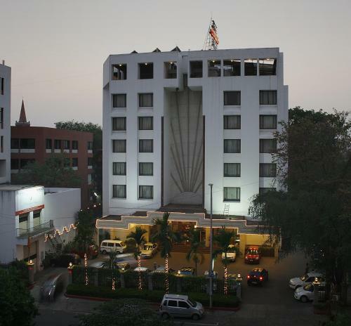 Hotel Sagar Plaza