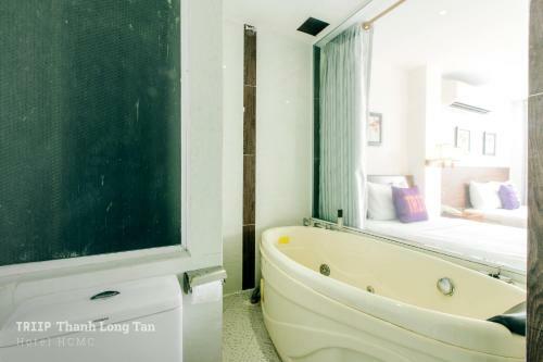 Thanh Long Tan Hotel