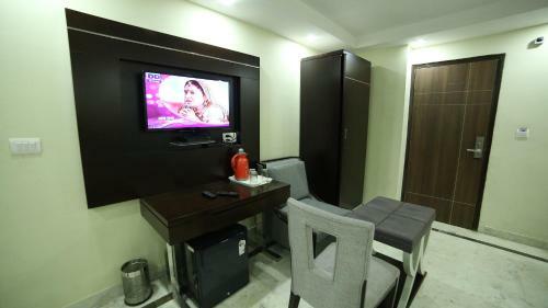Hotel Raj Villa
