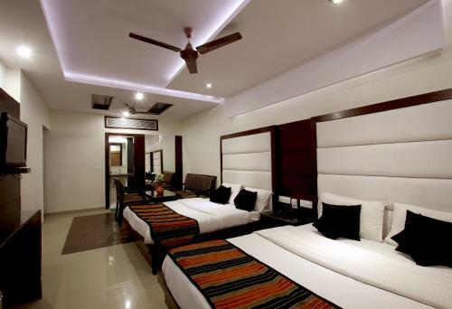 Hotel Mohan International
