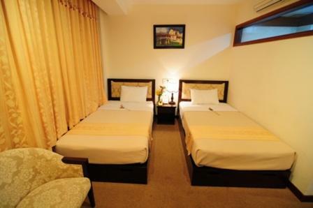 Dong Kinh B Hotel