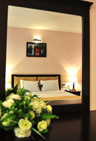 Dong Kinh B Hotel