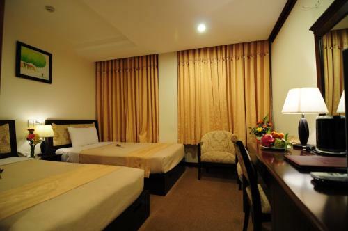Dong Kinh B Hotel