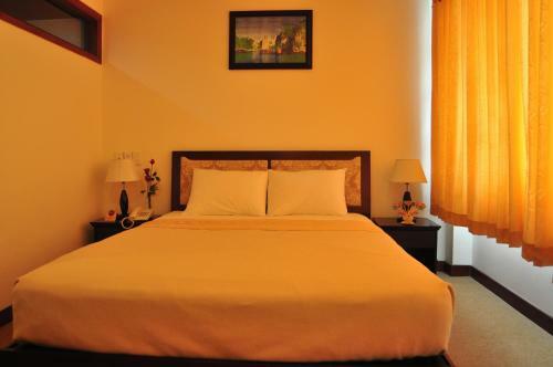 Dong Kinh B Hotel