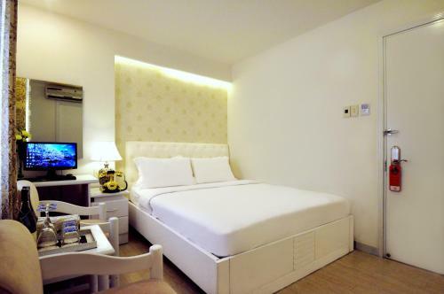The White Hotel