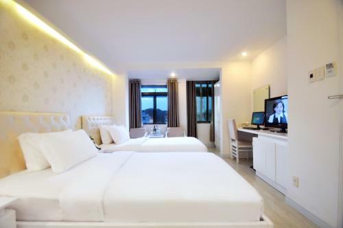 The White Hotel