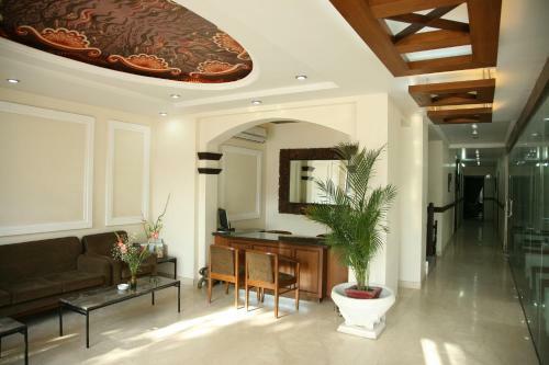The Royal Residency Hotel