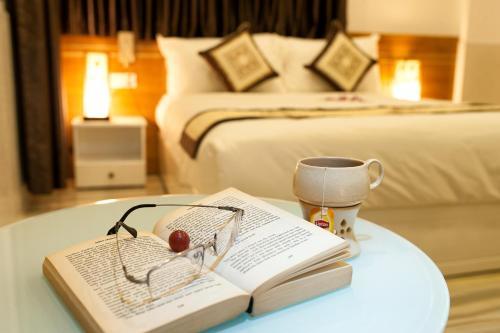 Golden Wind Hotel