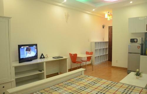 Smiley Apartment 3