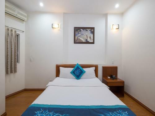 Blue River Hotel