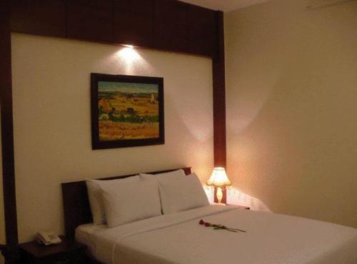 City Hotel 35 Luu Van Lang