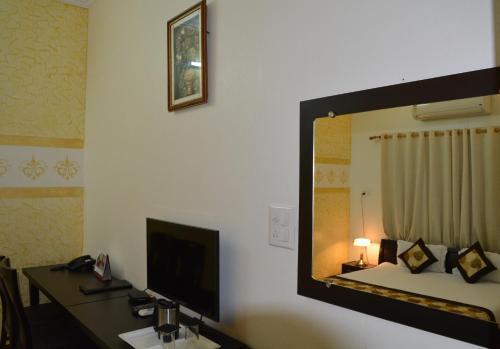 Hostal Vashishth Guest House