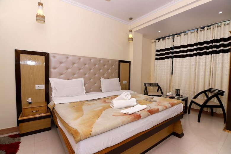 Hotel Ganesha Inn