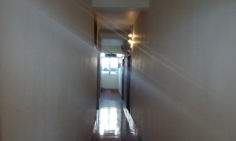 Hotel Ganesha Inn