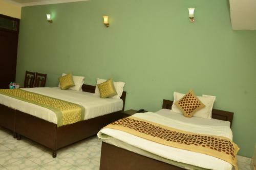Oyo 9148 Hotel Global Inn