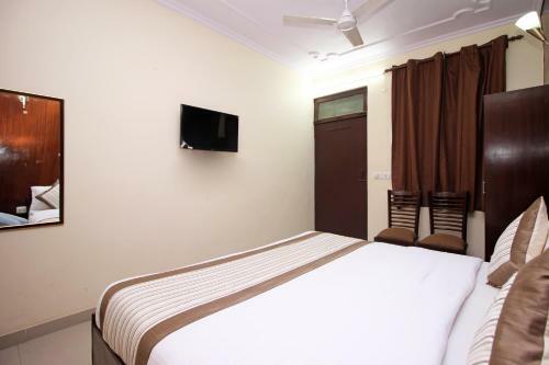 Oyo 9148 Hotel Global Inn