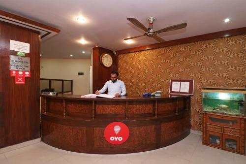 Oyo 9148 Hotel Global Inn