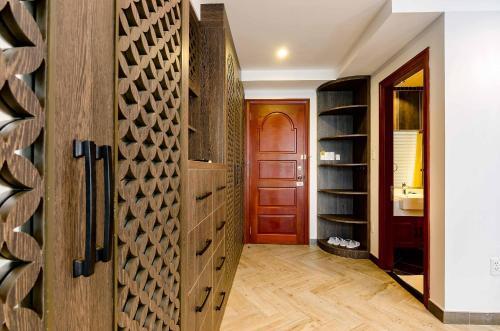 Vien Dong Hotel 2