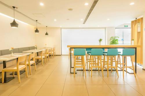 Hotel Hanting Express Jiaxing New Cultural Square