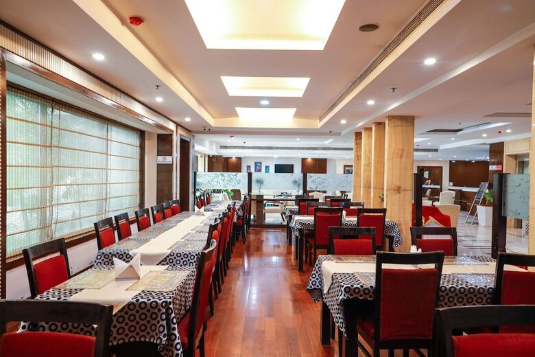 Hotel Airport Residency